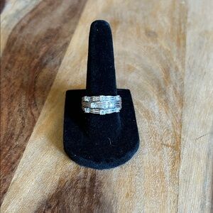 Elegant Sterling Silver and CZ Women's Ring